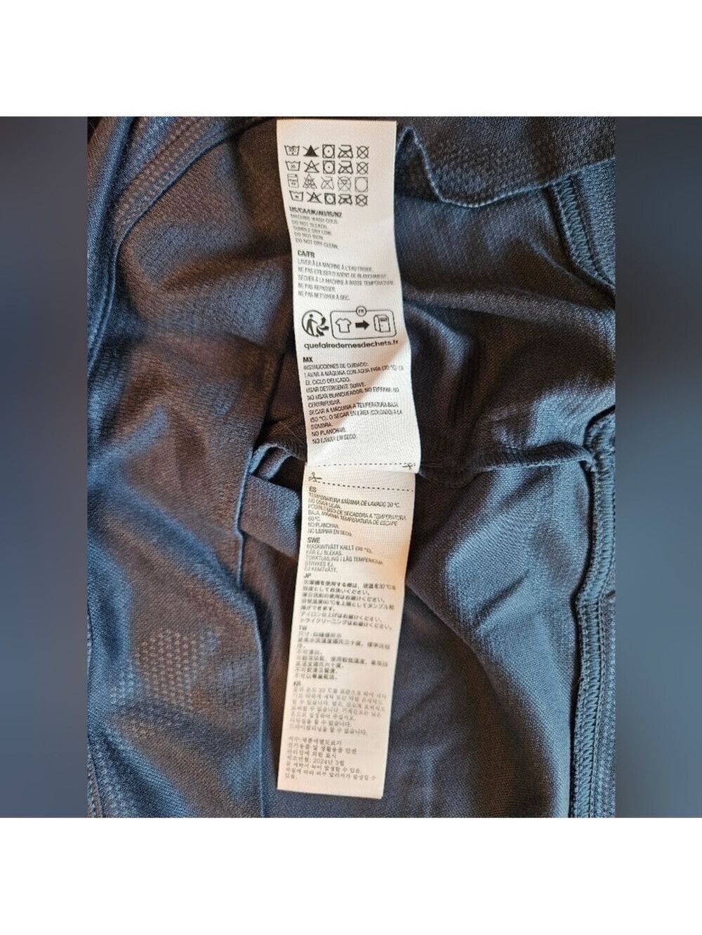 Med. Kirkland Signature Blue Quarter Zip Performance Pullover w/ Subtle Camo NWT - Picture 7 of 8